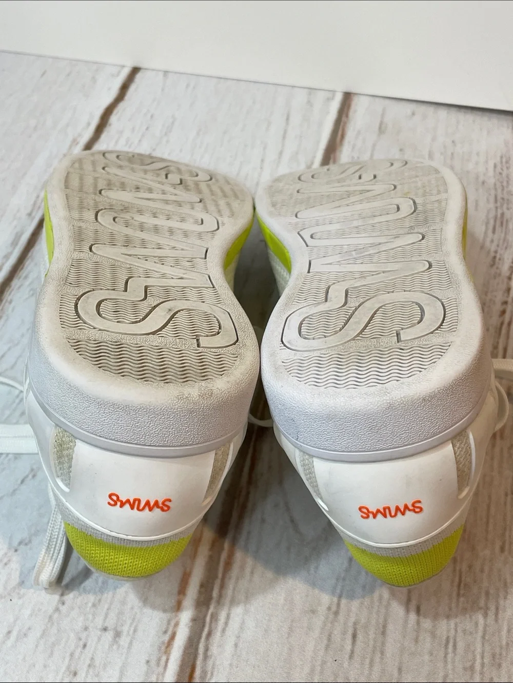 SWIMS Mesh Water Sneakers Mens 8.5 Neon Yellow Washable Lightweight Lace up